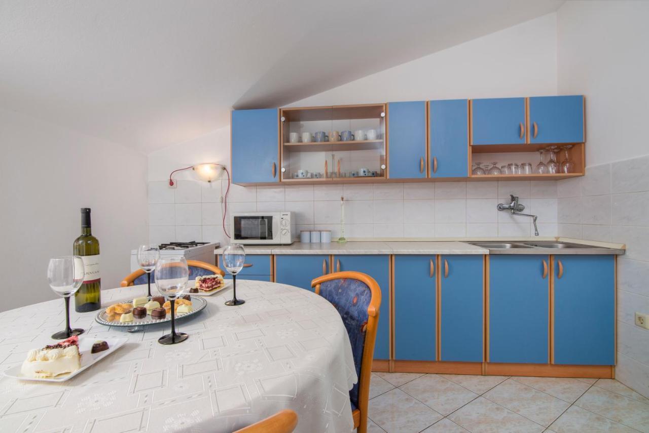 Apartment Blu Pola Esterno foto